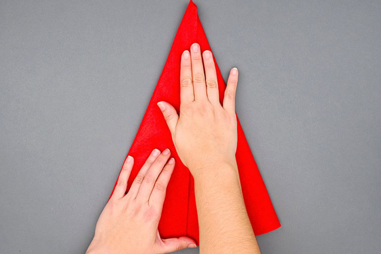 Gnome Hat Pattern | DIY Felt Gnome Hat (Free, Printable Template!)