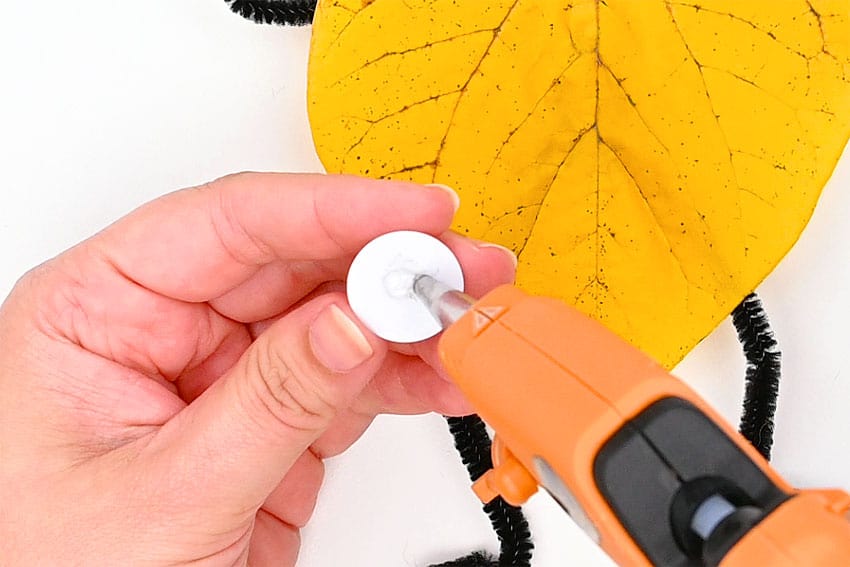 Fall Leaf People Craft | Autumn Leaves Art Project