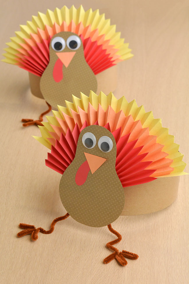 DIY turkey hat made with free, printable template