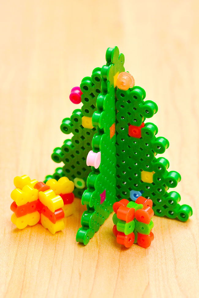 3D Christmas tree Perler beads with gift boxes