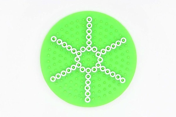 Perler Bead Snowflake | FREE Snowflake Perler Bead Patterns