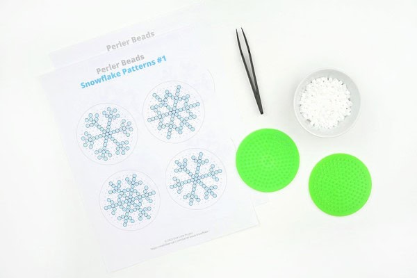 Perler Bead Snowflake | FREE Snowflake Perler Bead Patterns