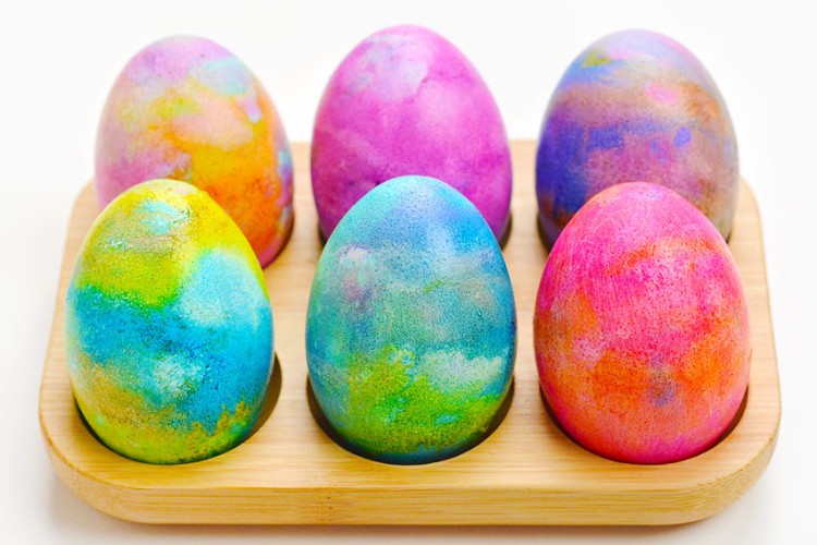 Easter egg watercolor painting