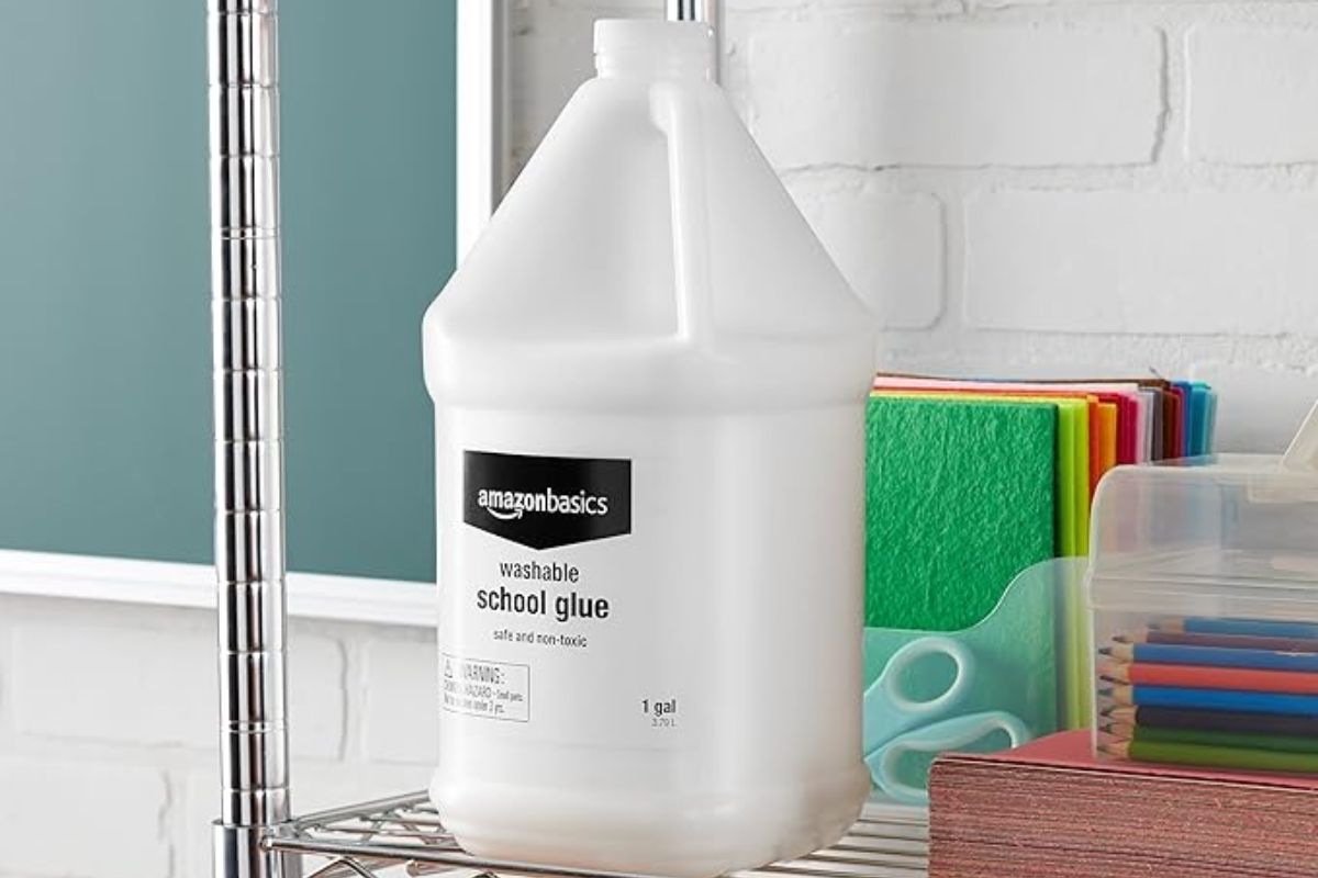 Amazon Basics all purpose white school glue