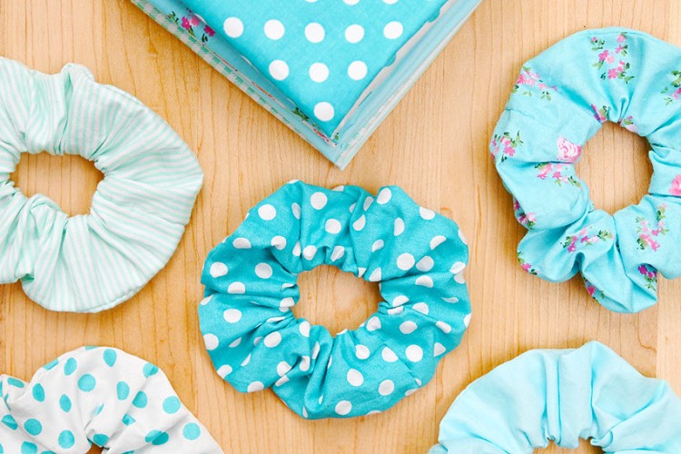How to sew a scrunchie