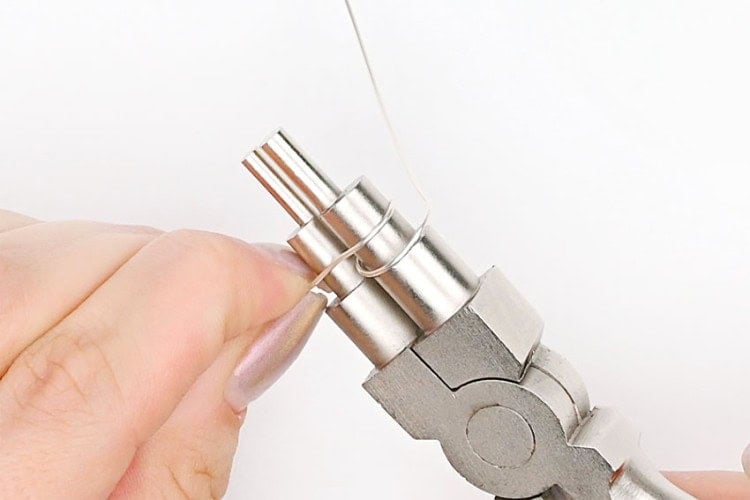 DIY Wire Wrapped Pendant | Wire Wrap Pendant Necklace Tutorial