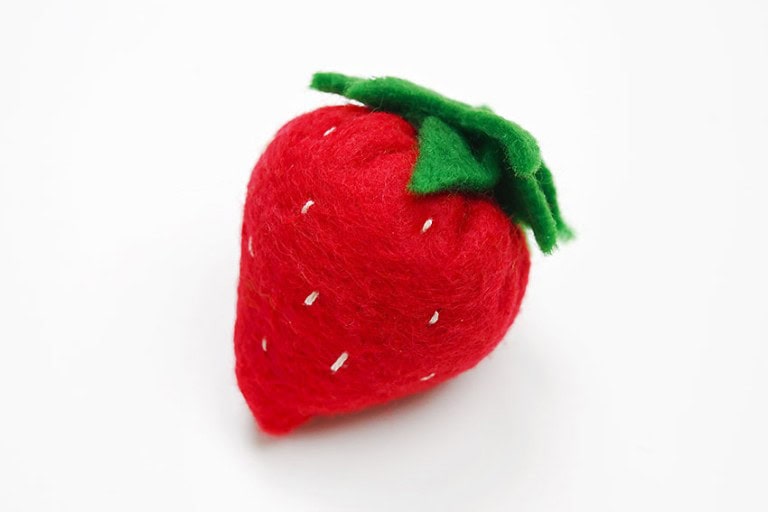 Felt Strawberry Pattern | How to Make Felt Strawberries