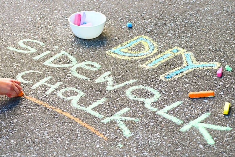 How to Make Sidewalk Chalk | Easy DIY Sidewalk Chalk Recipe