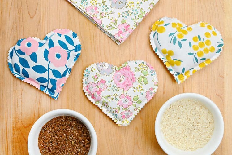 DIY Hand Warmers Homemade hand warmers in the shape of a heart