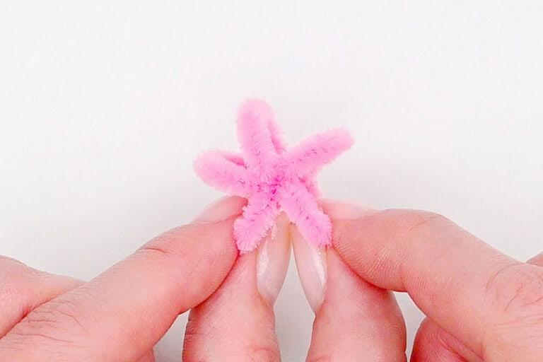 Pipe Cleaner Flower Headband Cute and Easy DIY Hair Bands!