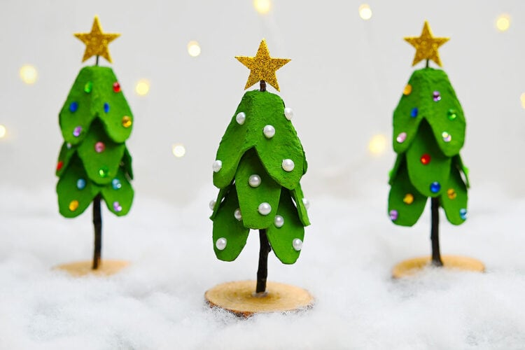 Egg Carton Christmas Tree DIY egg carton Christmas tree craft
