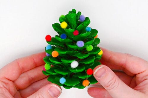Pine Cone Christmas Tree