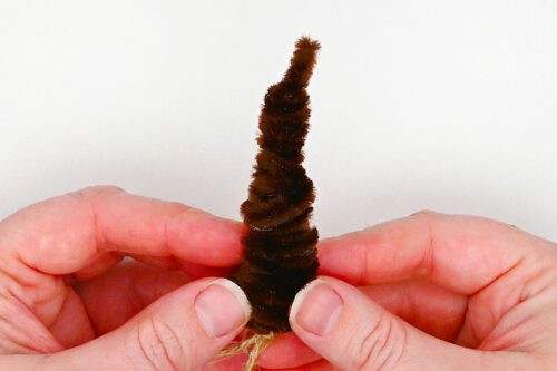 Pipe Cleaner Pine Cones