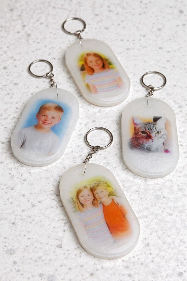 Photos in Resin DIY keychains showing photos encased in resin