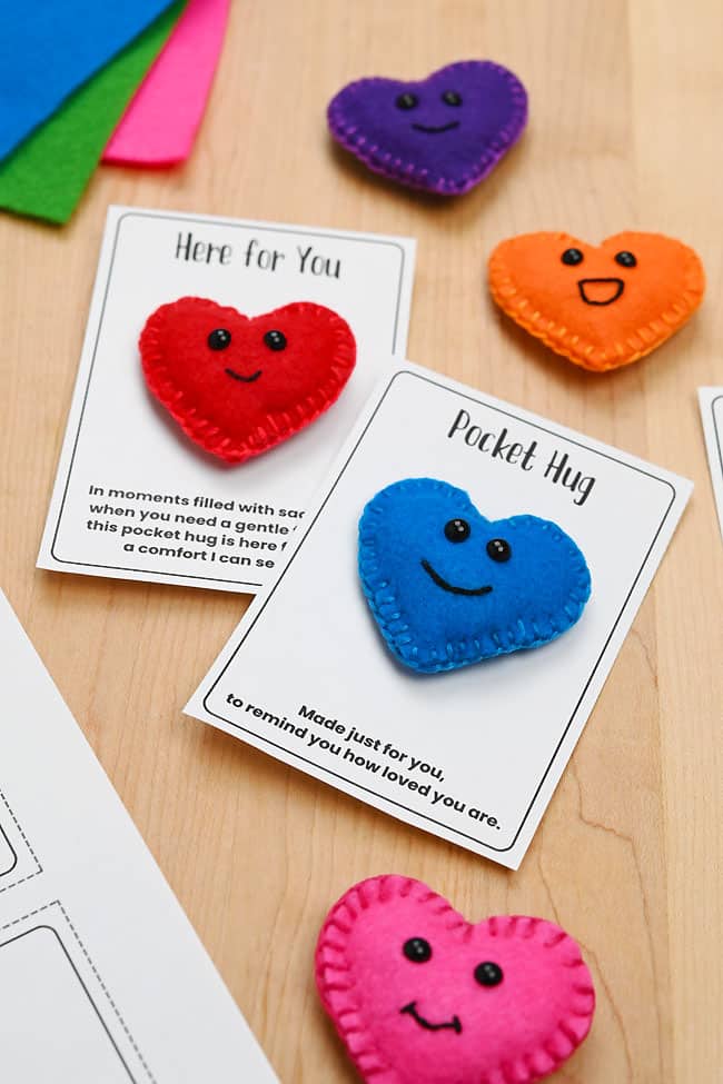 Pocket Hug Poem Printable Free DIY felt pocket hugs