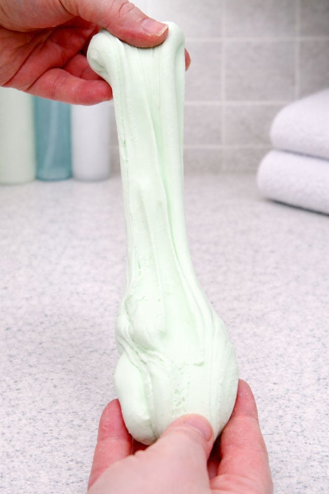 Slime with Cornstarch and Shampoo Soft and squishy slime made with cornstarch and shampoo