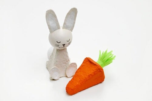 Egg Carton Carrot Craft