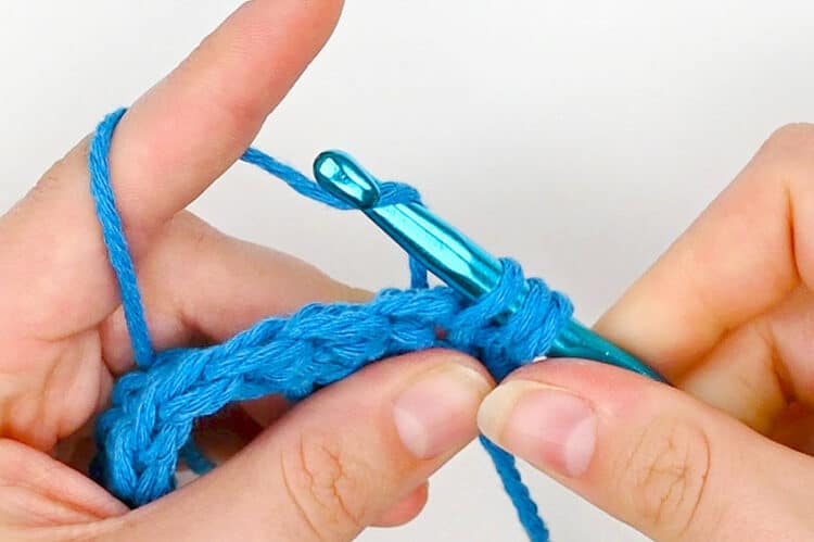 How to Decrease in Crochet: Regular sc2tog & Invisible Decreases