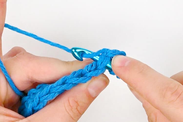 How to Decrease in Crochet: Regular sc2tog & Invisible Decreases