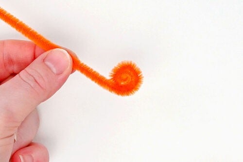 Pipe Cleaner Carrot