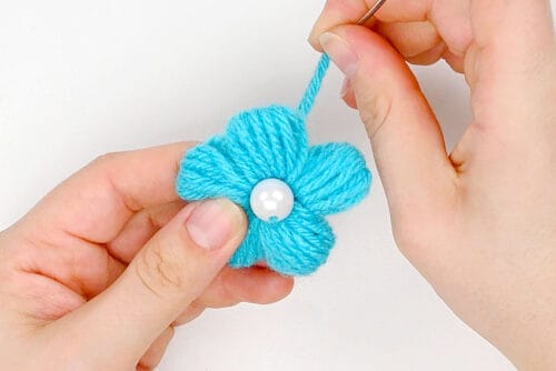 Yarn Flower Craft