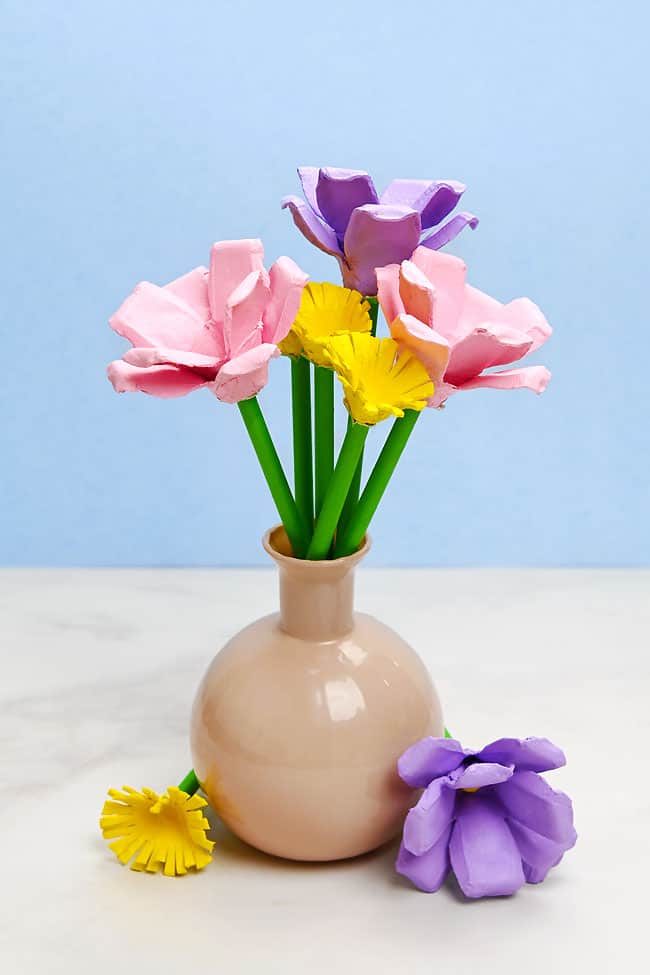 DIY Egg Carton Flowers Pastel coloured flower craft made from egg cartons