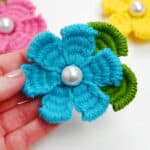 How to Make Yarn Flowers with a Fork