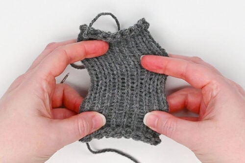 Loom Knit Cat