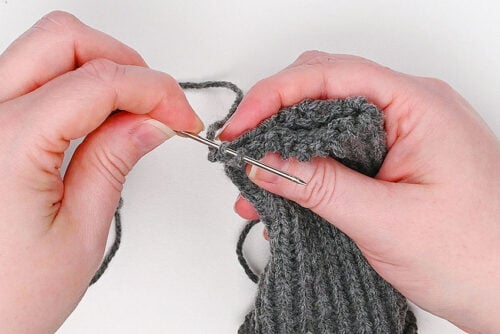 Loom Knit Cat