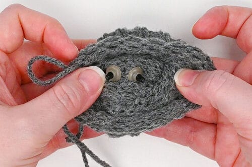 Loom Knit Cat