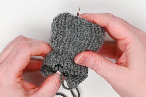Loom Knit Cat