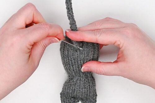Loom Knit Cat