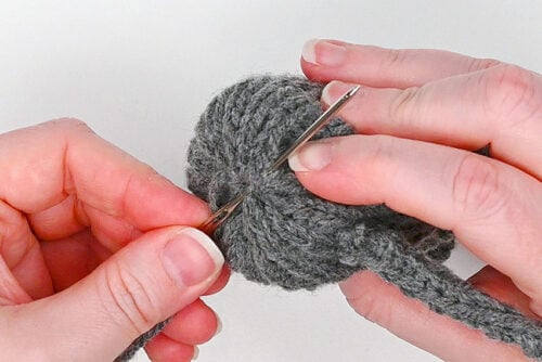 Loom Knit Cat
