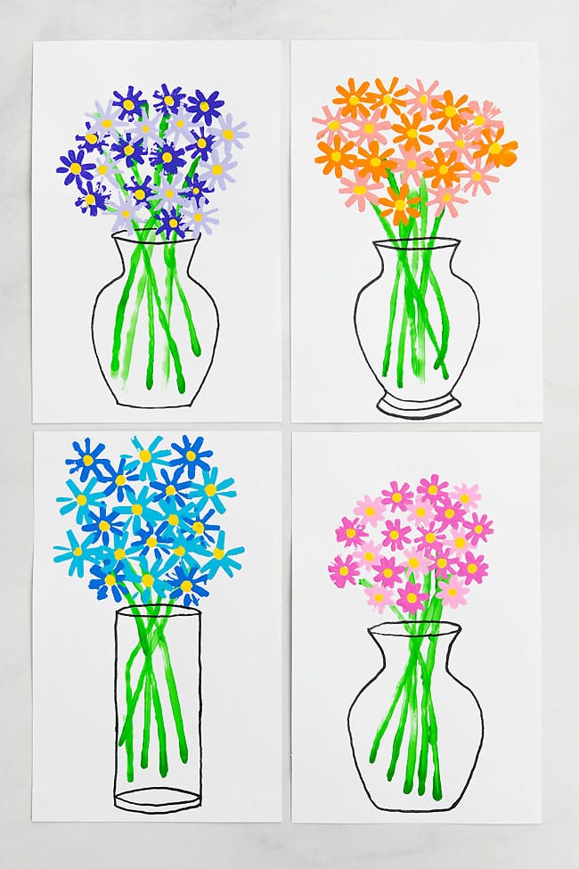 Easy Flower Art with Straws Different colours of flowers made with straws