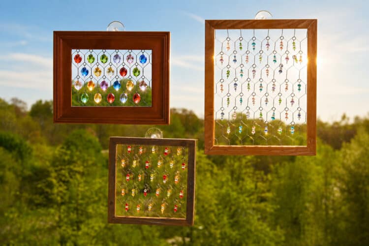 How to Make Chicken Wire Suncatcher