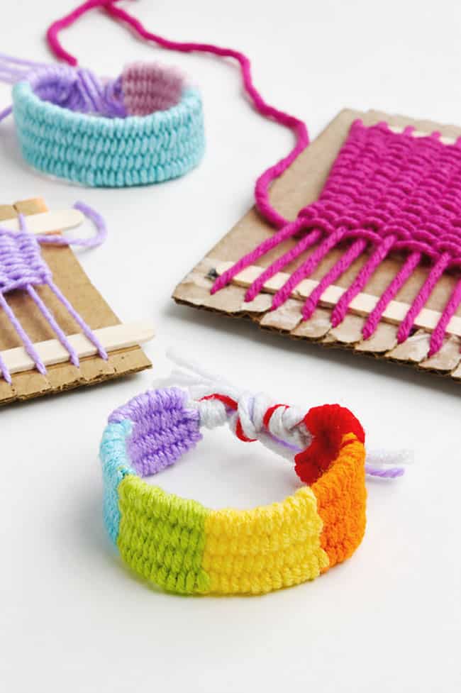 Cardboard Weaving Loom Using cardboard weaving looms to make bracelets and coasters