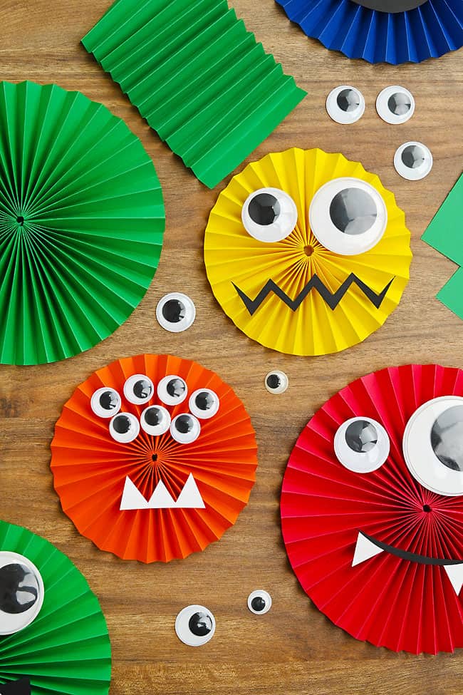 Halloween Paper Rosettes Cute and colorful paper Halloween craft