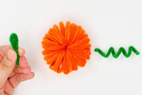Halloween Pipe Cleaner Crafts