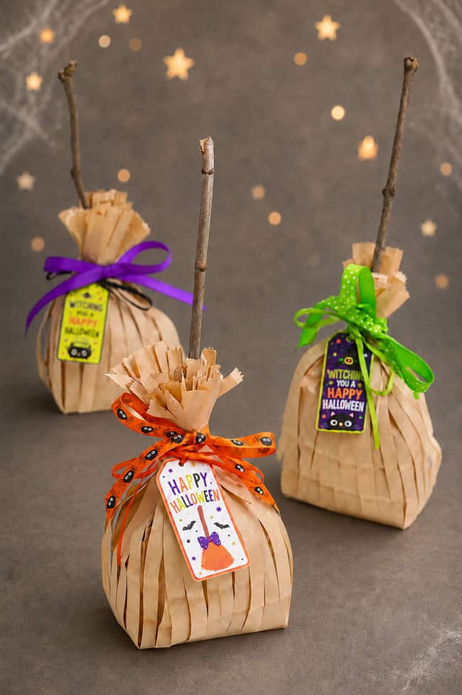 Halloween Witch Treat Bags Treat bags for Halloween decorated with ribbon and printable labels