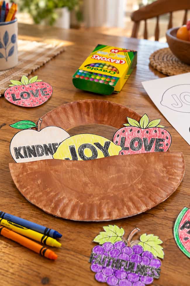 Fruit of the Spirit Printables Easy fruit of the spirit craft made with paper plates and crayons