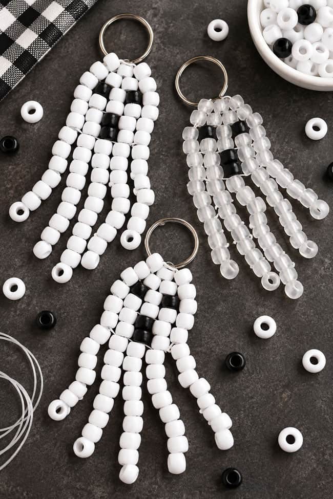 Halloween Pony Bead Patterns White and clear pony bead ghosts