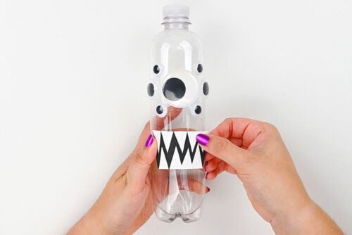 Monster Glow Stick Lanterns